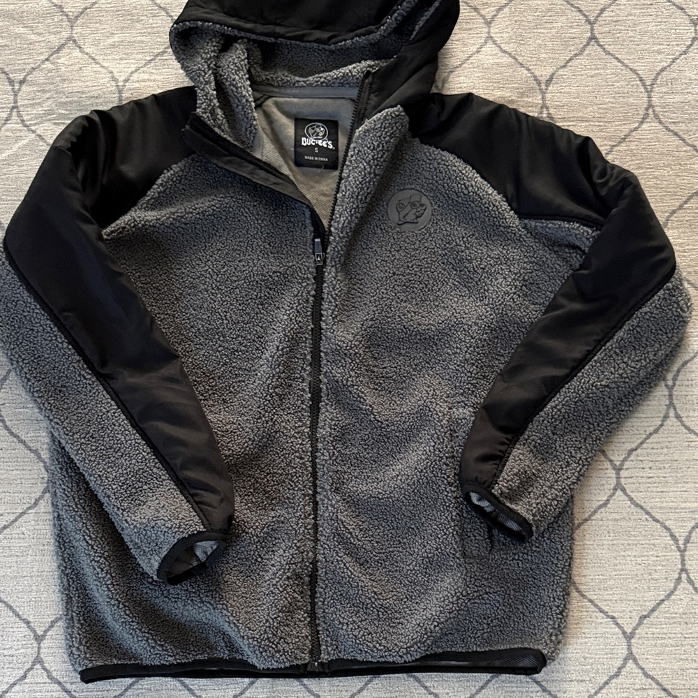 Buc-ees Jacket Full Zip Sherpa Gray Black Size S